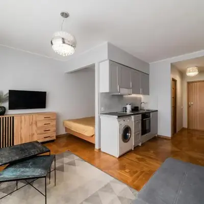Fox studio apartment