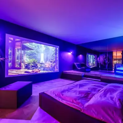 Jacuzzi Cinema Wabi Sabi 3